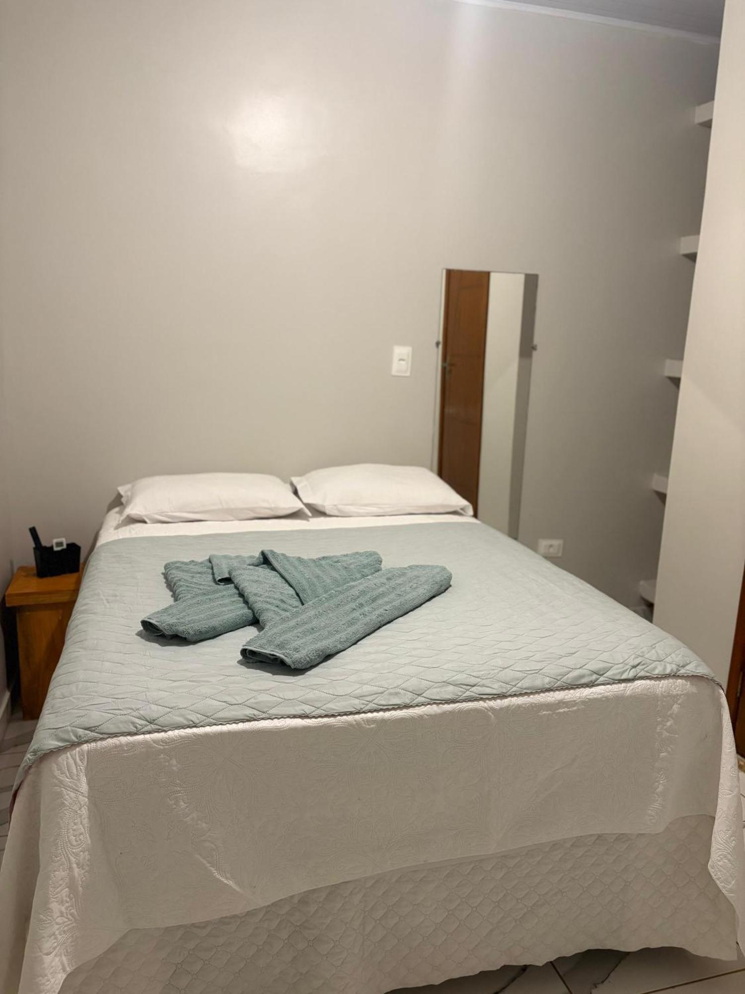 Quarto Duplo